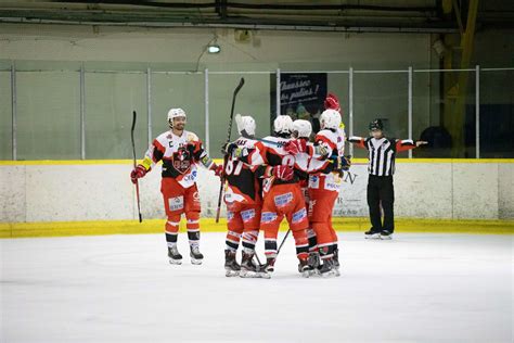 Hockey D3 Démonstration offensive pour les Ducs