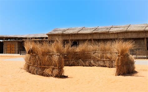 How Traditional Desert Homes In The Uae Stayed Cool Mybayut