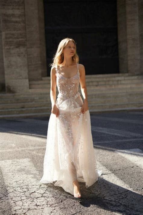 Naked Wedding Dresses For Daring Brides Weddingomania