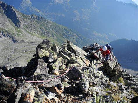 Letzte Meter Vor Dem Gipfel Fotos Hikr Org