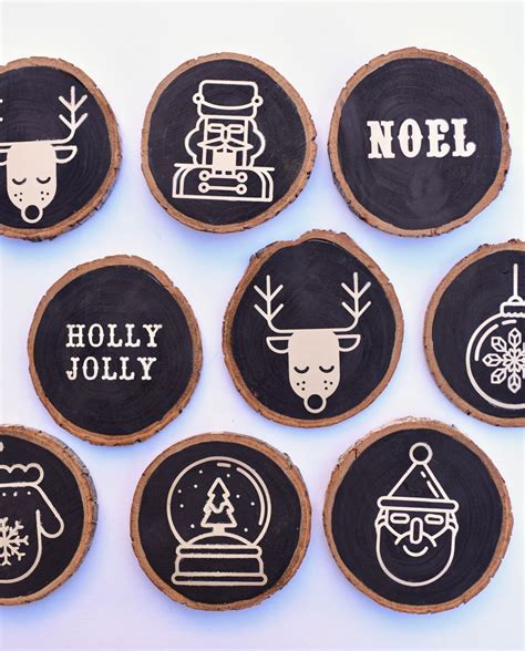 10 DIY Wood Slice Ornaments U Create