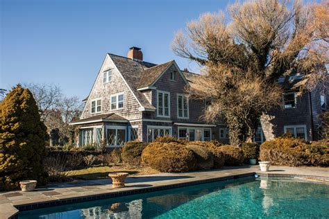 Want To Live In Grey Gardens It Can Be Yours For 20 Million The New