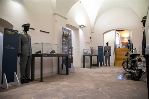 La Guardia Di Finanza In Mostra Fondazione Carifol