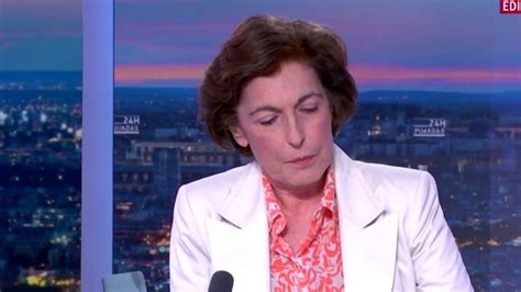 Jean Luc Mélenchon critique vivement Ruth Elkrief TF1 et BFM TV