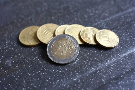 Neue Euro M Nze Kommt Was Sie Abbildet Sollte Jeder Deutsche Kennen