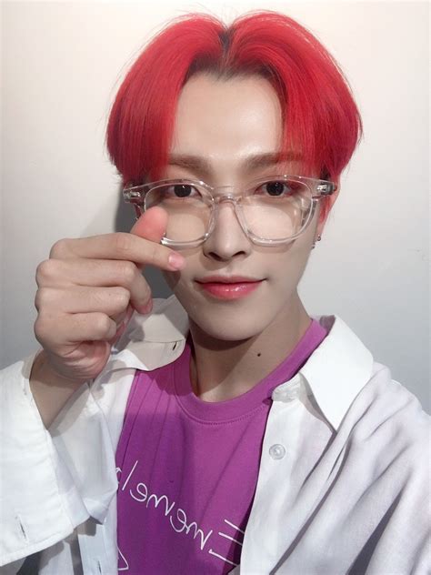 Ateez 에이티즈 On Twitter Kim Hongjoong Kpop Kim