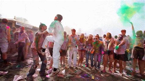 Why Holi Is The Most Awesome Festival Ever Drifter Planet