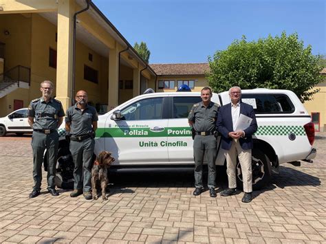 Brescia Unit Cinofila Antiveleno Della Polizia Provinciale La