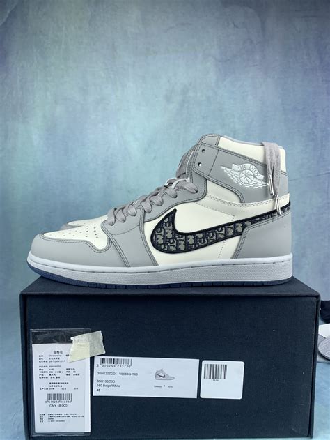 迪奥 DIOR x Air Jordan 1 High OG 白灰 CN8607 002 36 48 5 大黑出品九年小贩稳定供货