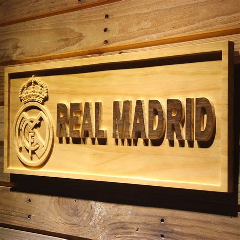 Real Madrid CF Crest Wooden Sign | SafeSpecial