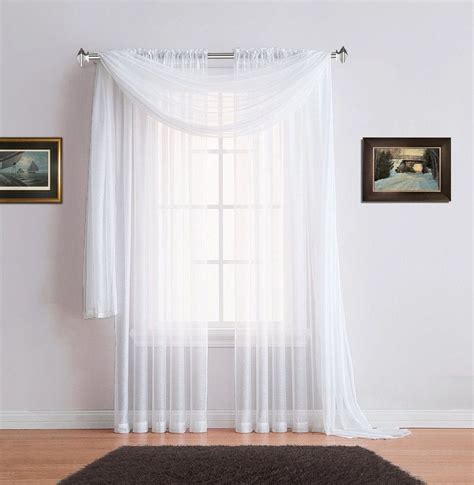 Beauty And Elegant White Curtain For Bedroom And Living Room