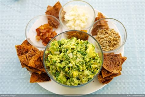 Roasted Garlic Guacamole Recipe