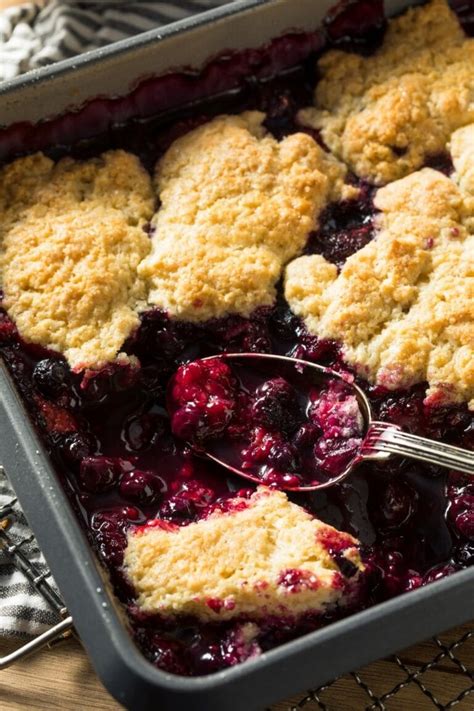 25 Easy Blackberry Desserts Insanely Good