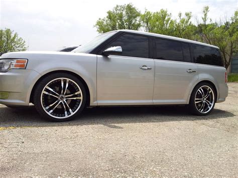 Ford Flex custom wheels Boss 337 22x9.0, ET , tire size 265/35 R22. x ET