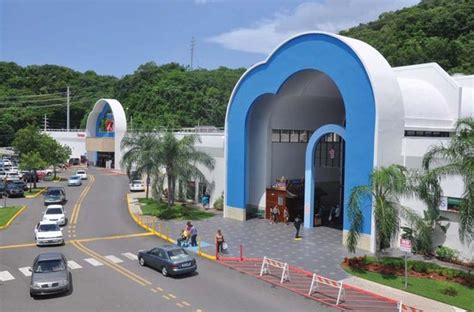 AGUADILLA MALL - Updated January 2025 - 16 Photos - Av. Los Corazones S ...