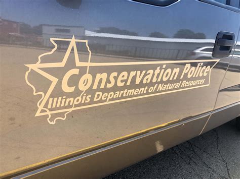 You Can Still Fish And Hunt Illinois Dnr Clarifies Governor