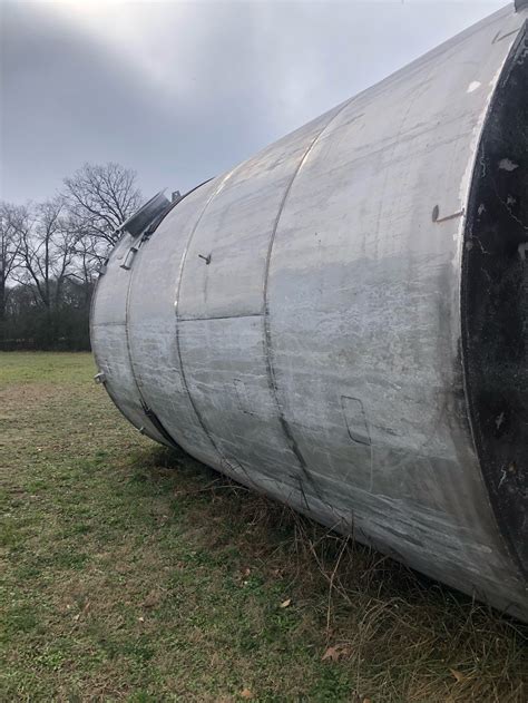 16 833 Gallon Stainless Steel Tank Used KC Sales And Services