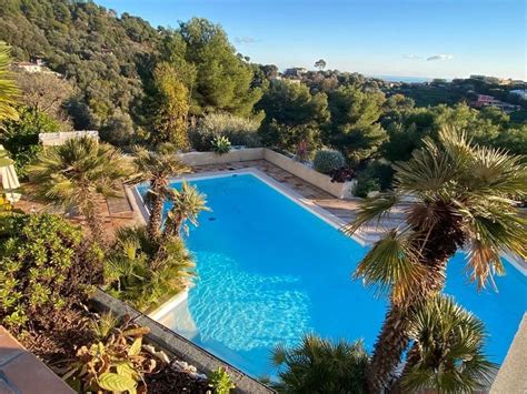 8 room luxury Villa for sale in Nice Provence Alpes Côte d Azur