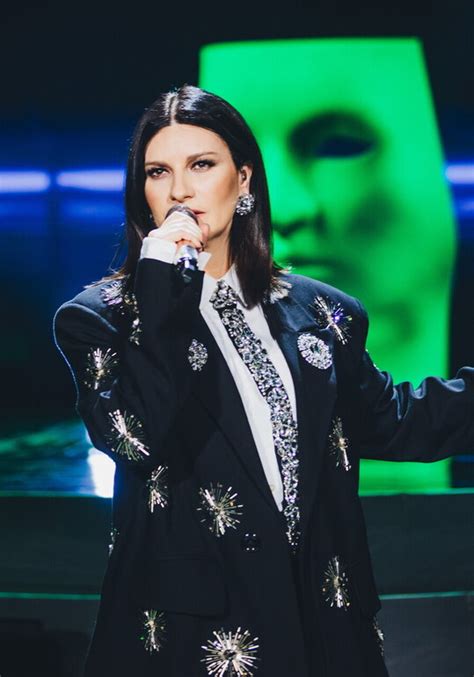 News RadioItalia Laura Pausini Happy 2025 Lo Speciale Concerto