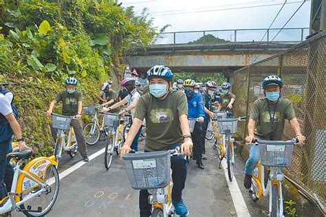 侯推低碳旅遊 試騎三貂嶺自行車道 地方新聞 中國時報