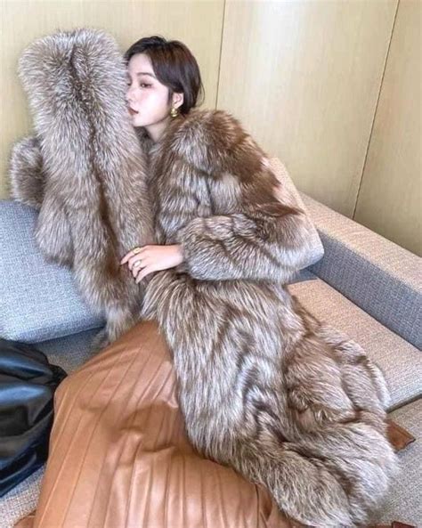 Pin by Вадим Литовка on 6 Girls fur coat Fur coat fashion Puffer