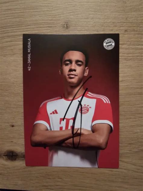 JAMAL MUSIALA AUTOGRAMMKARTE Bayern München 2023 24 Original Signiert