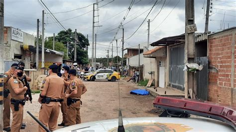 Dupla De Motociclistas Passa Atirando E Homem Morre Baleado Na Rmc