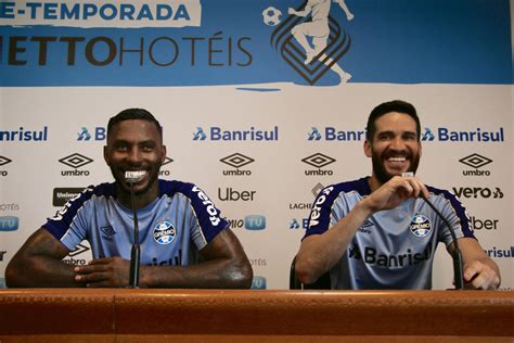 Dupla de zaga do Grêmio para o começo do ano Paulo Miranda e Marcelo