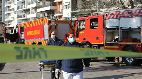 Al Menos Personas Murieron En Un Incendio En Una Residencia Para