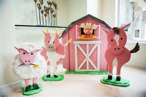 Petting Zoo/Farm-Themed Birthday Party Ideas | Photo 19 of 30 | Farm ...