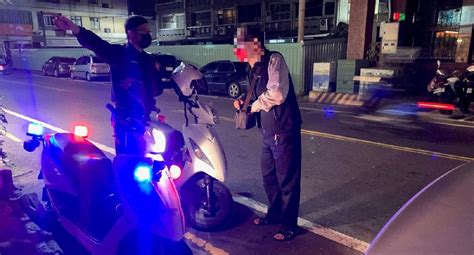 遊玩嘉義一時忘車輛停何處 北門暖警協助尋回 好視新聞網