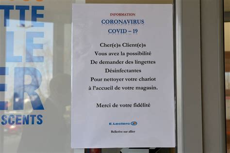 Coronavirus Pas De Panique Dans Les Grandes Surfaces De L