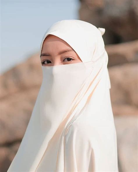 Pin By Nur Amirah On Mira Filzah Niqab Muslim Fashion Hijab Outfits