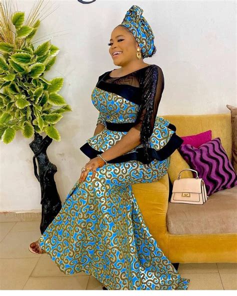 Latest Ankara Styles Skirt And Blouse For Weddings