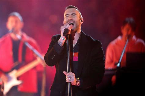 Super Bowl 2019: Maroon 5 Shares Note to 'Critics' After Halftime ...