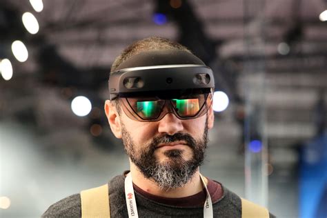 Microsofts Hololens Chief Alex Kipman Leaving Company After Misconduct