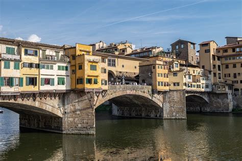 Ponte Vecchio Nomads Travel Guide