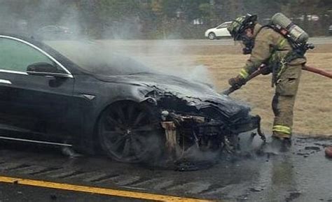 Tesla Model S Fires Under Nhtsa Investigation Autoevolution