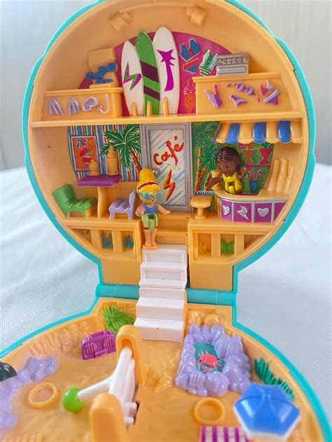 Polly Pocket Beach Party Complete, Hobbies & Toys, Toys & Games on ...