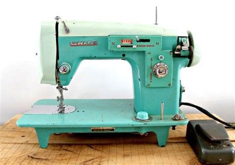 White Sewing Machine White Sewing Machine Vintage Sewing Machine