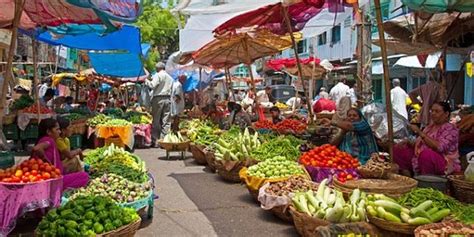 Perbedaan Pasar Tradisional Dan Pasar Modern Pahami Keunggulan Dan Kelemahannya