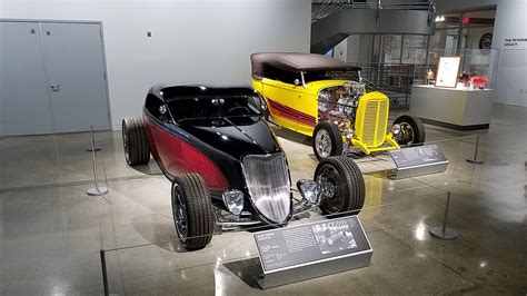 Don's trip through the U.S. and beyond.: Peterson Car Museum