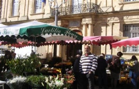 Markets of Aix - Travel and Tourism in Provence