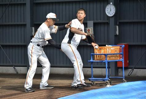 【巨人】原監督が全幅の信頼を寄せる〝名伯楽〟久保コーチに託した「特命」 東スポweb