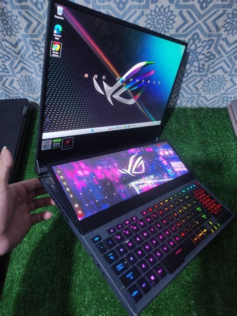 Asus Rog Zephyrus Duo Innovation Gx550lxs Elektronik Komputer Laptop Di Carousell