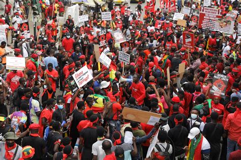 Ghanas Fixthecountry Protesters Take To Accras Streets In Pictures