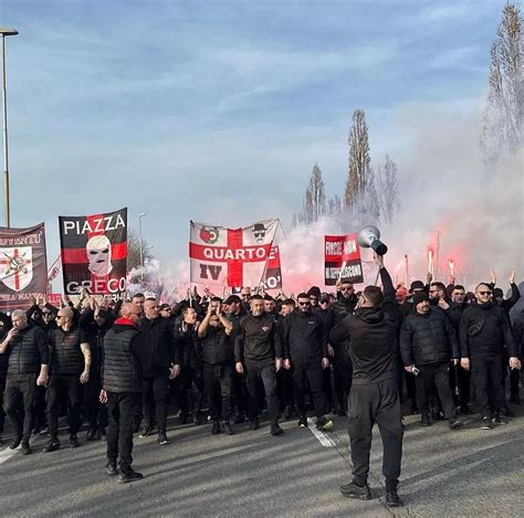 𝐂𝐚𝐬𝐮𝐚𝐥 𝐔𝐥𝐭𝐫𝐚 𝐎𝐟𝐟𝐢𝐜𝐢𝐚𝐥 on Twitter Curva Sud Milano