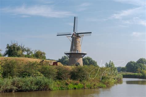 Korenmolen De Hoop In Gorinchem D