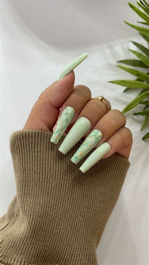 25 Sage Green Nails That Are Worth Swooning Over Green Acrylic Nails