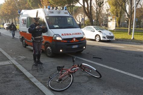 Ciclista Investito In Via Dx Canale Molinetto Grave Setteserequi